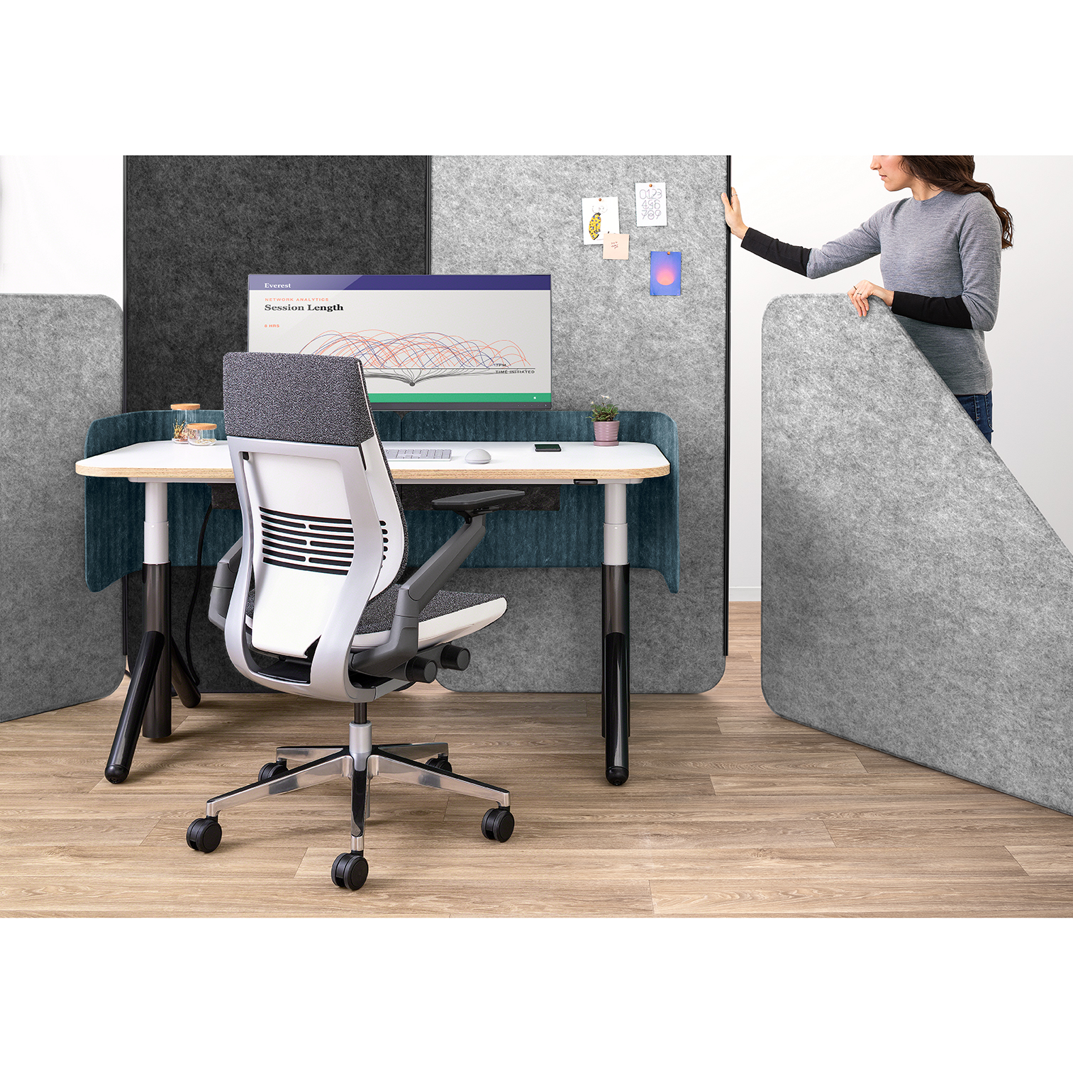 Steelcase FLEX COLLECTION elektrisch höhenverstellbarer Schreibtisch 720 - 1.200 mm